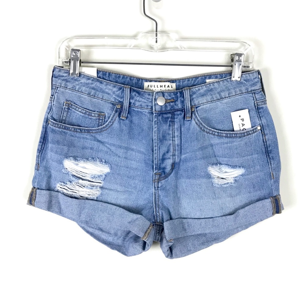 NWT Bullhead Distressed Girlfriend Shorts - 27